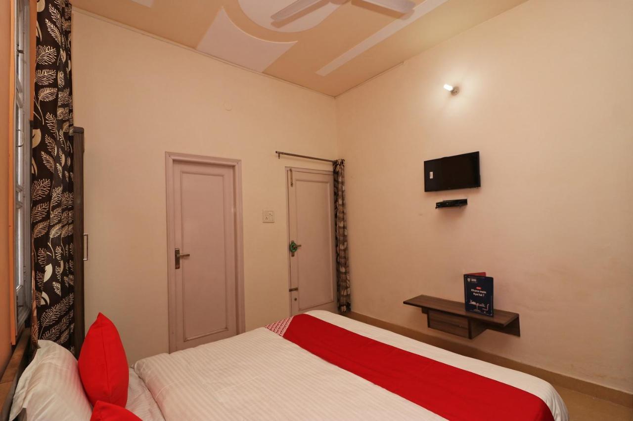 Oyo Flagship Mann Bed And Breakfast Rājpura Exterior photo