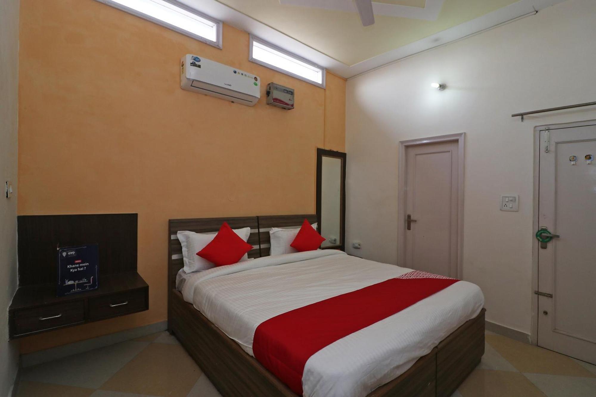Oyo Flagship Mann Bed And Breakfast Rājpura Exterior photo
